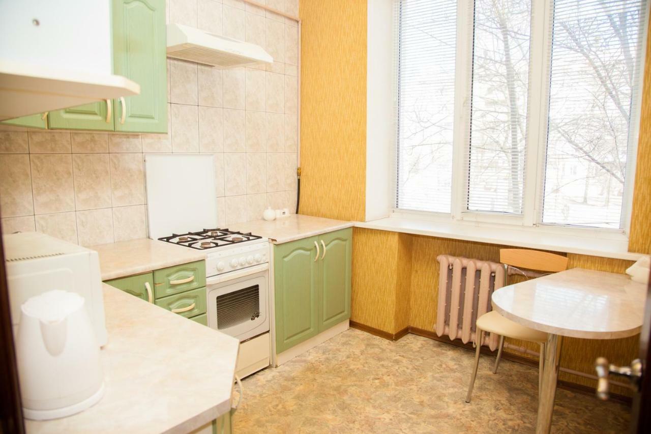 Zaporizhia Semi-Luxury Apt On 82 Nezalezhnoi Ukrаiny Street Near Intourist Hotel المظهر الخارجي الصورة